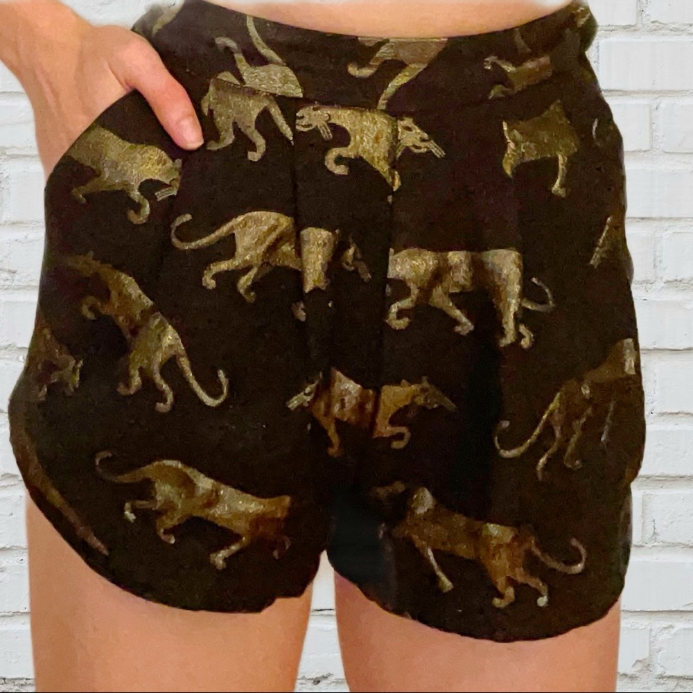 H&M high wasted gold tiger shorts